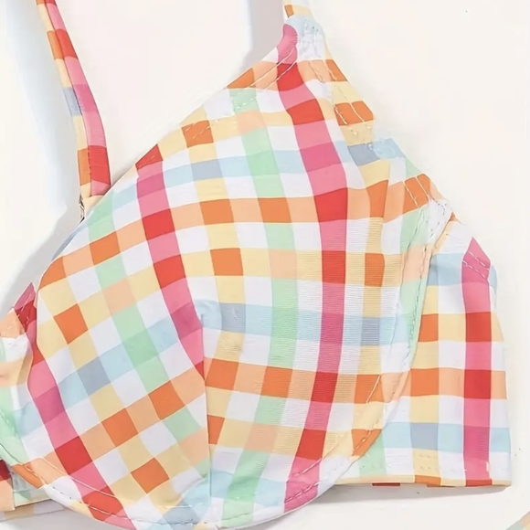 Bikini - Picture 5 of 5